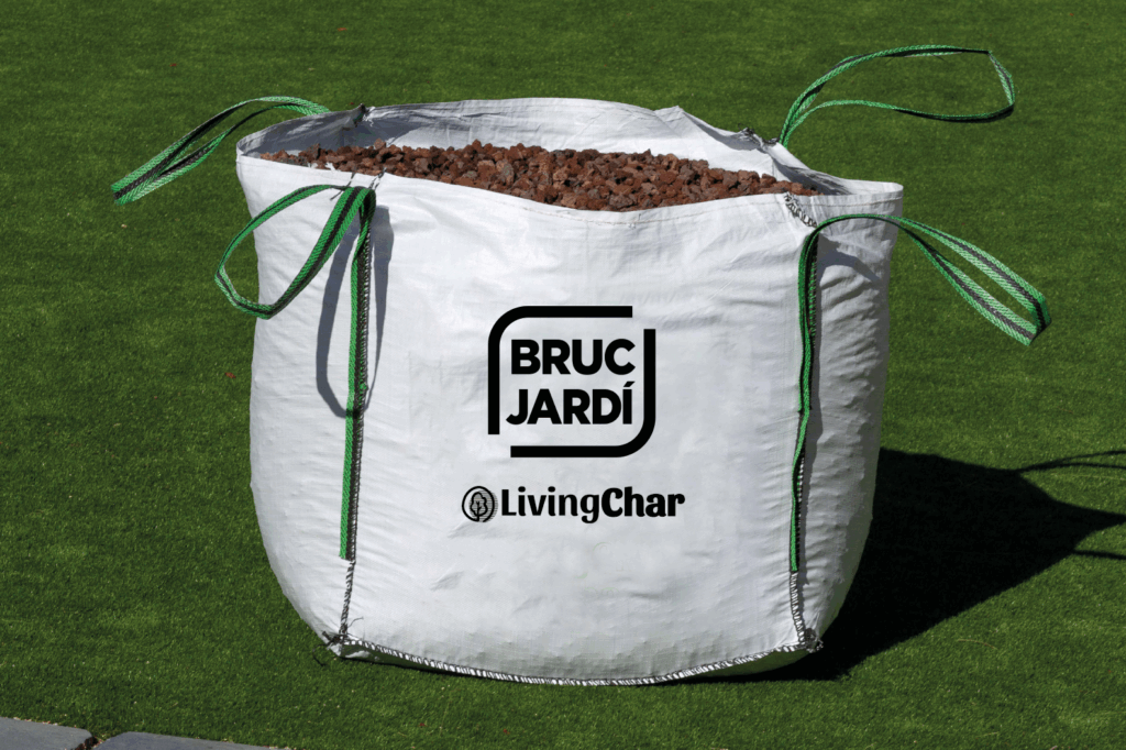 BrucJardí_ LivingChar